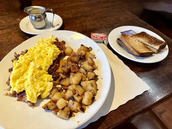 Gotham City Diner Picture 4