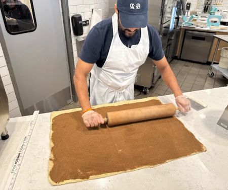 Cinnabon