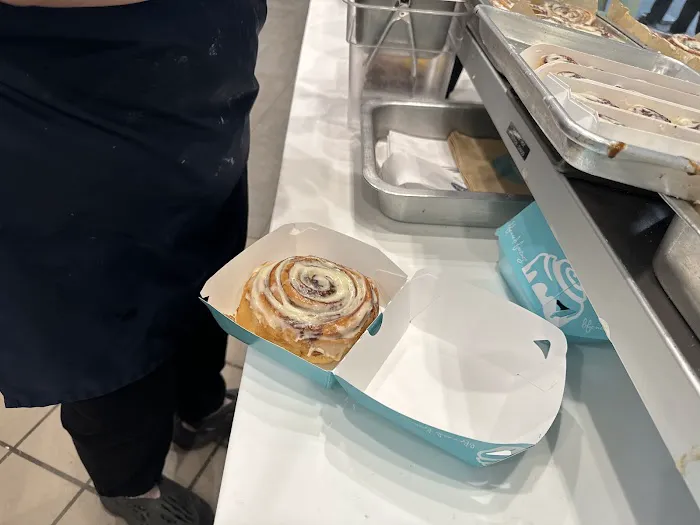 Cinnabon Picture 8
