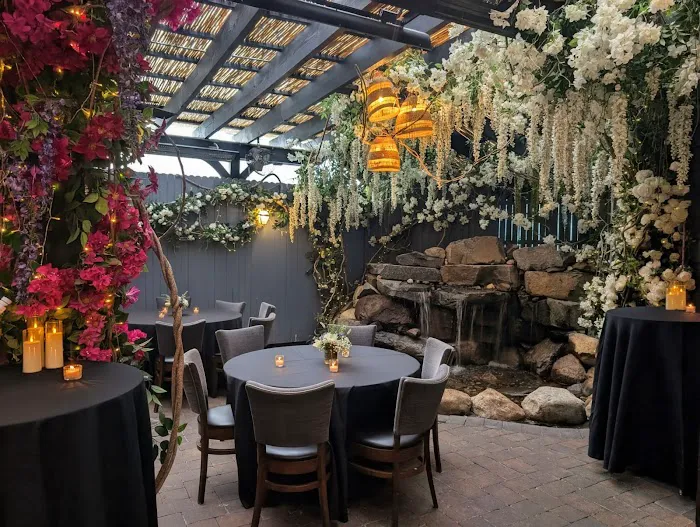 Oceanos Oyster Bar & Sea Grill Picture 10