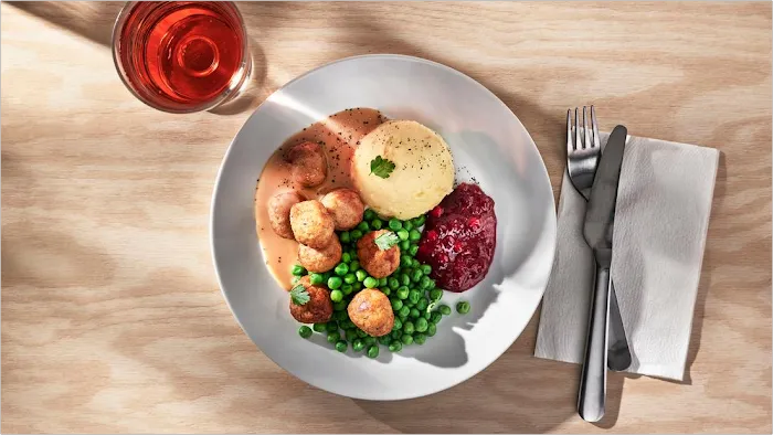 IKEA Restaurant Picture 7