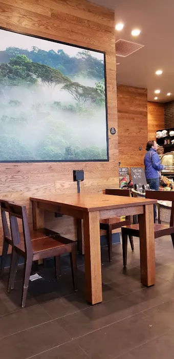 Starbucks Picture 7
