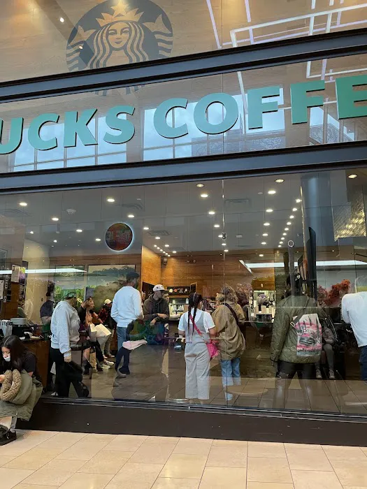 Starbucks Picture 3