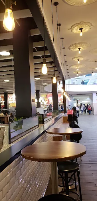 Bistro (Inside Westfield Garden State Plaza) Picture 2