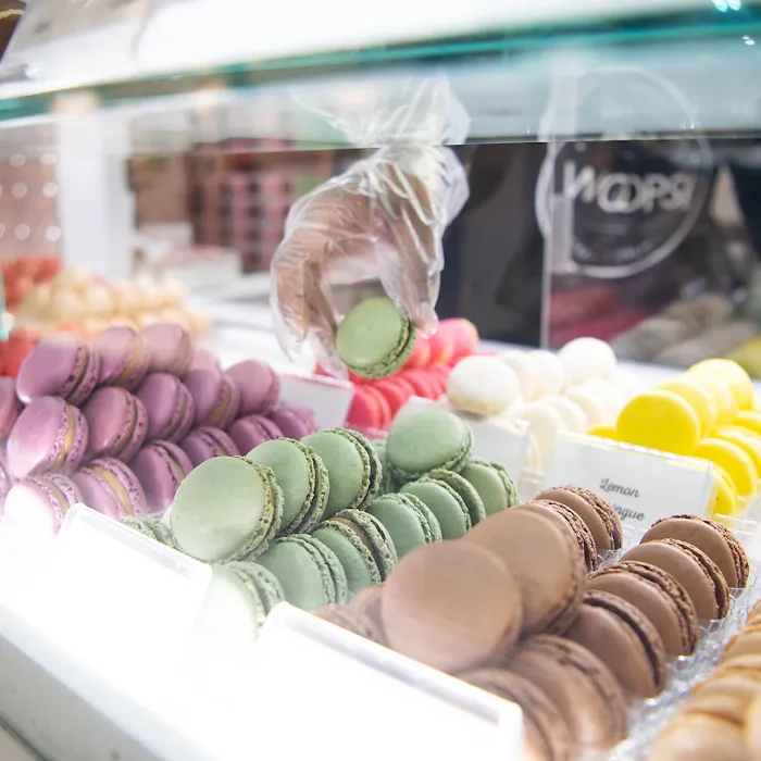 Woops! Macarons & Gifts (Garden State Plaza) Picture 8