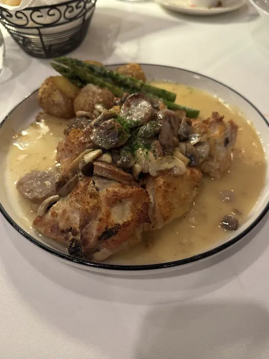 Nicola's Ristorante Picture 9