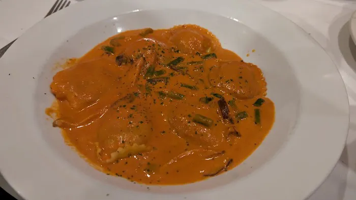 Nicola's Ristorante Picture 4
