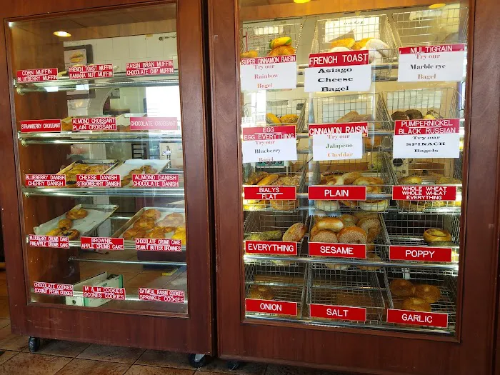 Bon Appetite Bagels Picture 9
