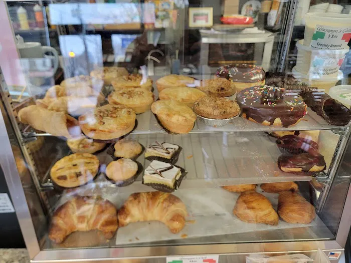 Giuseppe's Cafe Picture 6