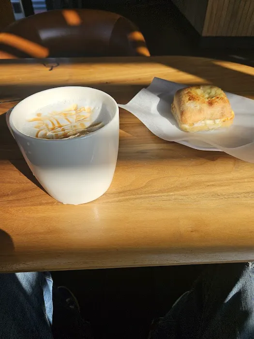 Starbucks Picture 5