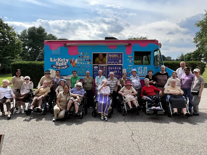 Lickety split soft ice cream truck Picture 4
