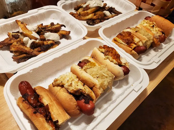 The Dawg House Picture 8