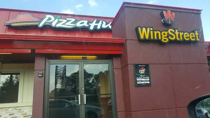 Pizza Hut Picture 3