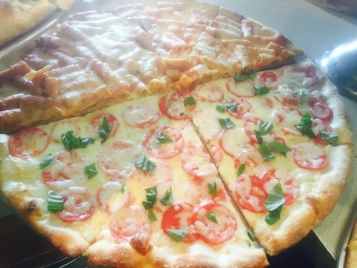 Soprano's Pizzeria & Ristorante Picture 6