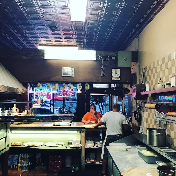 Dominick's Pizzeria Picture 2