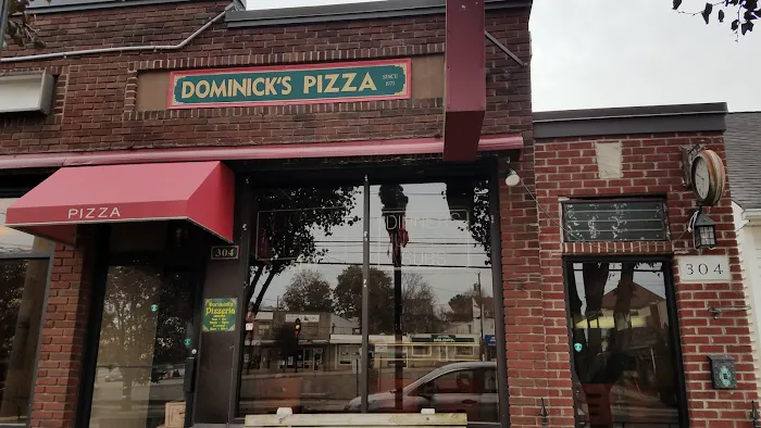 Dominick's Pizzeria Picture 7