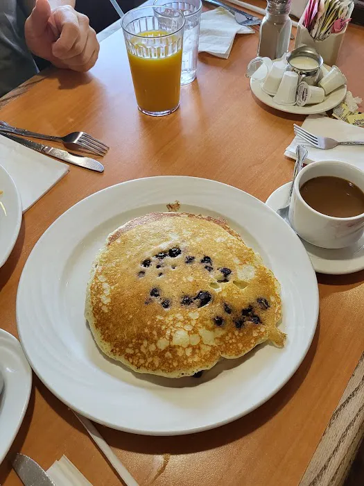 The Ridge Diner Picture 9