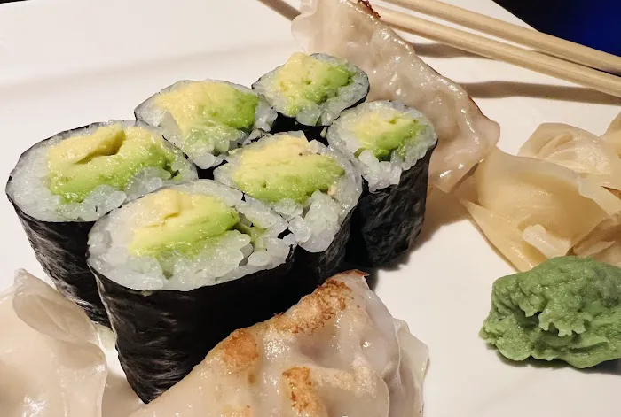 Yuki sushi restaurant Picture 10