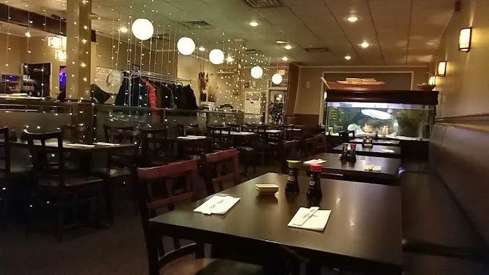 Yuki sushi restaurant Picture 4