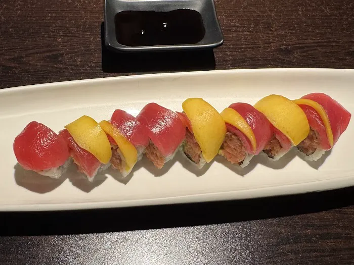 Yuki sushi restaurant Picture 7
