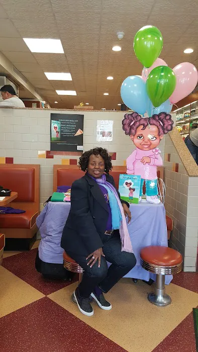 Marc's Deli & Pizzeria Picture 8