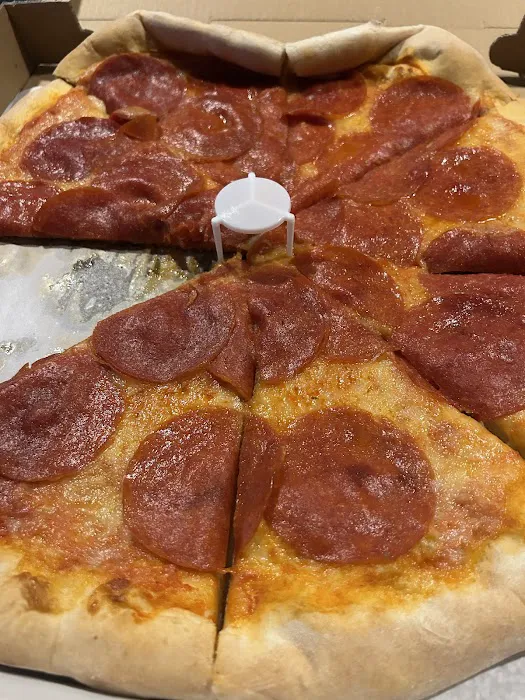 Marc's Deli & Pizzeria Picture 7