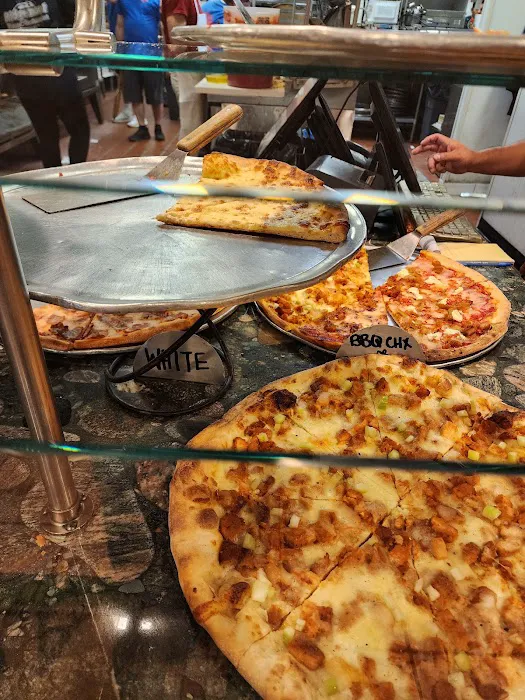 Ridgemont Pizza & Restaurant Picture 3