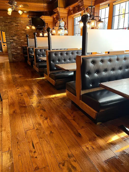 W's Village Grille Picture 4