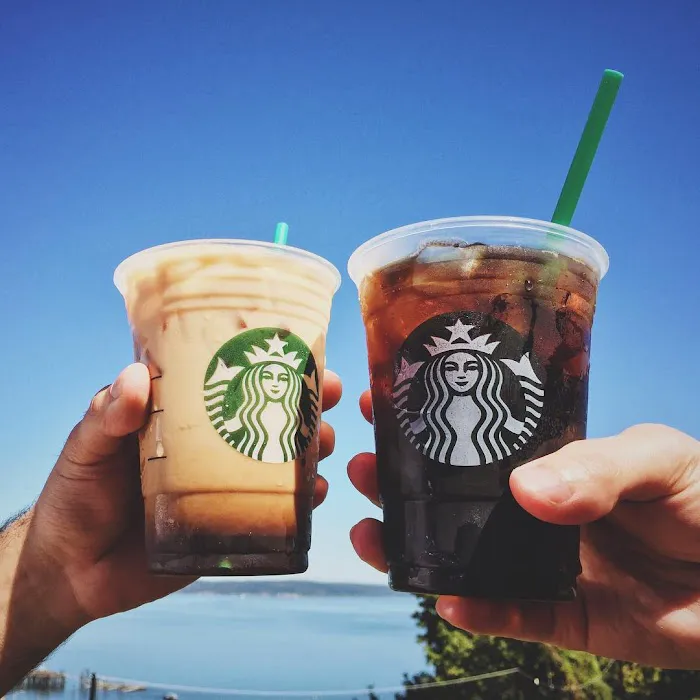 Starbucks Picture 8