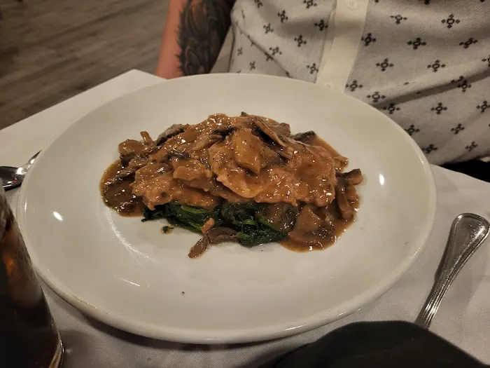 Mezza Luna Bistro Picture 5