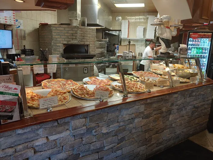 Village Pizza & Pasta Picture 3