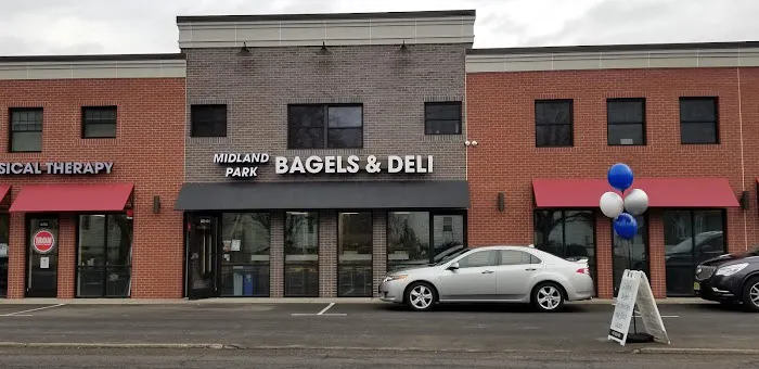 Midland Park Bagels and Deli Picture 5