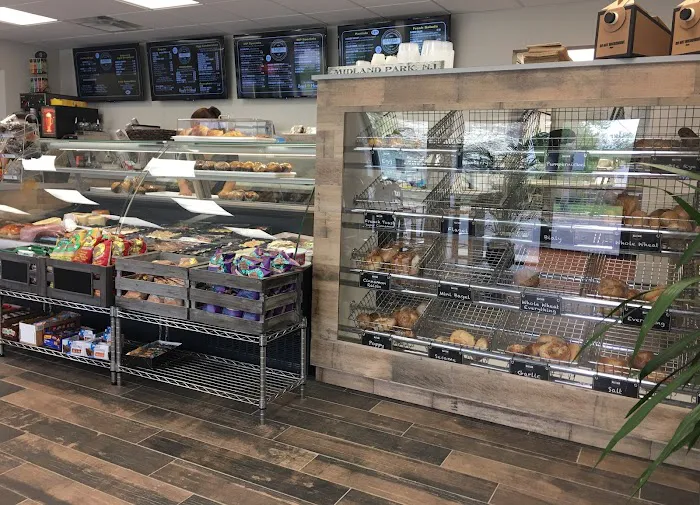 Midland Park Bagels and Deli Picture 3