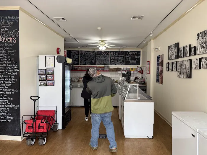 Falls Creamery Picture 9