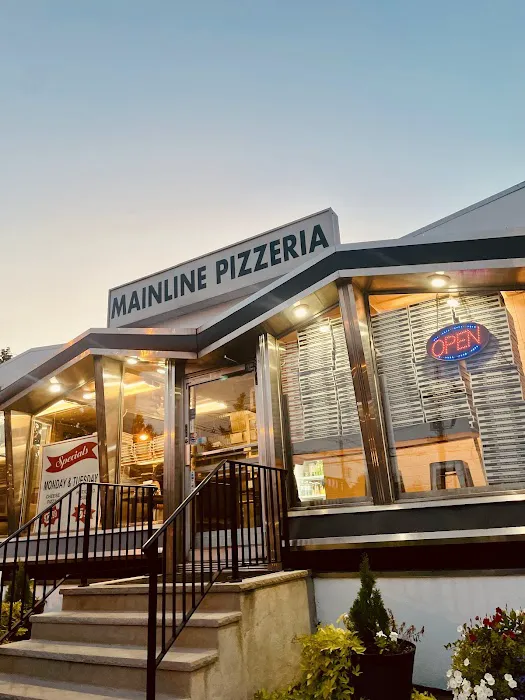 MainLine Pizzeria Picture 7