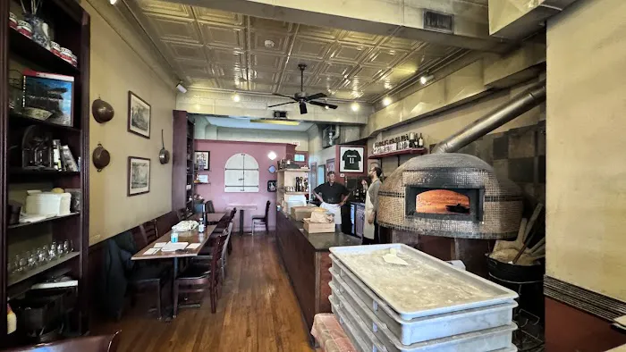 Aquila Pizza Al Forno Picture 2