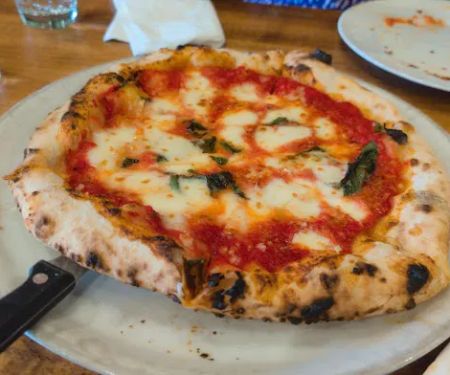 Aquila Pizza Al Forno