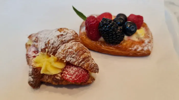 Paris Baguette Picture 10