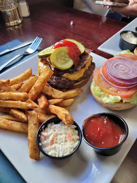 Murty's Publick House Picture 9