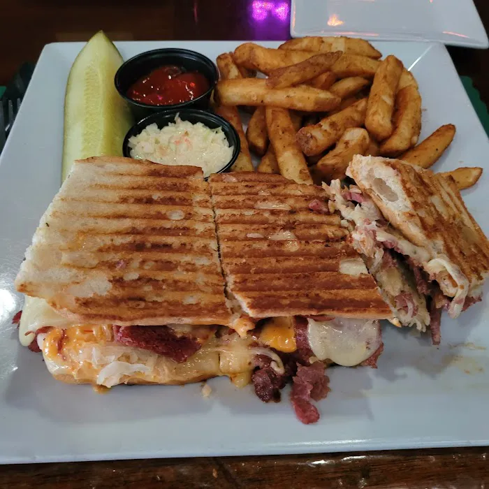Murty's Publick House Picture 6