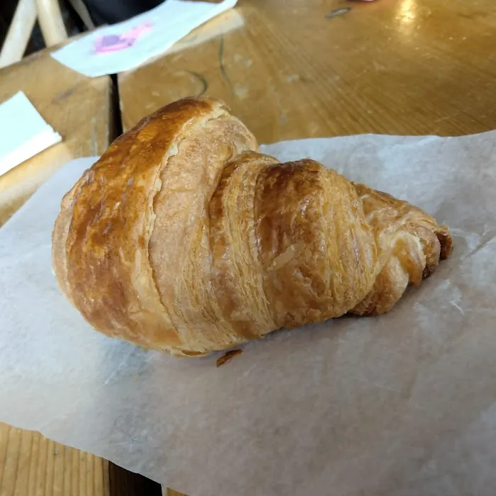 Dean's Coffee Co. Picture 4