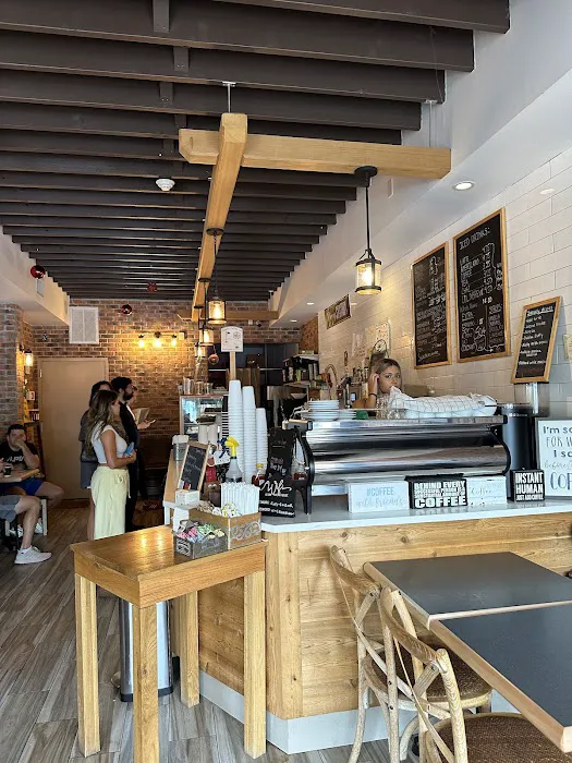 Dean's Coffee Co. Picture 2