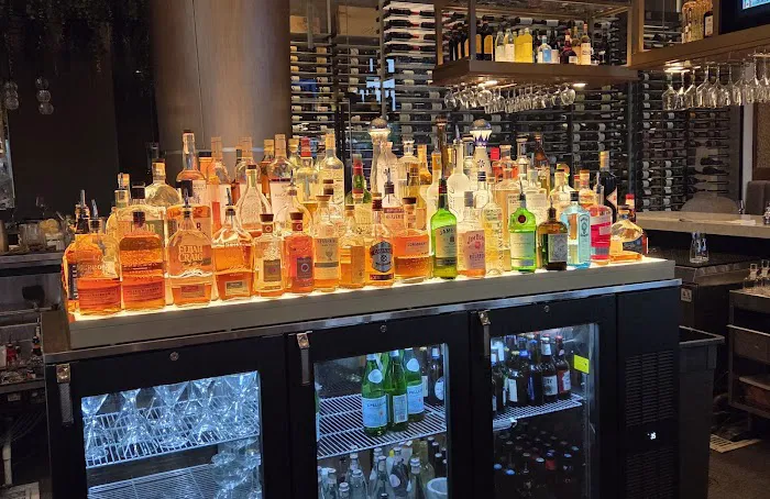 Fleming's Prime Steakhouse & Wine Bar Picture 9