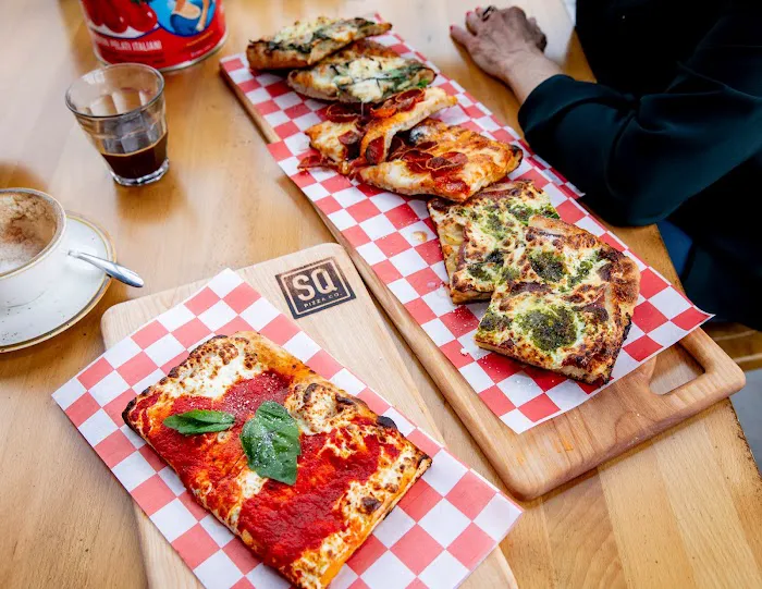 SQ Pizza Picture 3