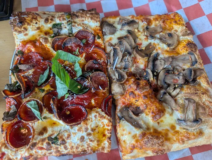 SQ Pizza Picture 6
