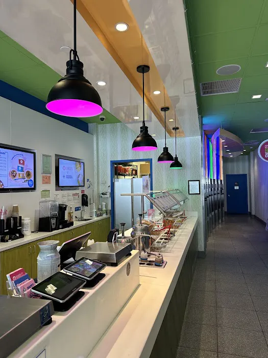 16 Handles Picture 9