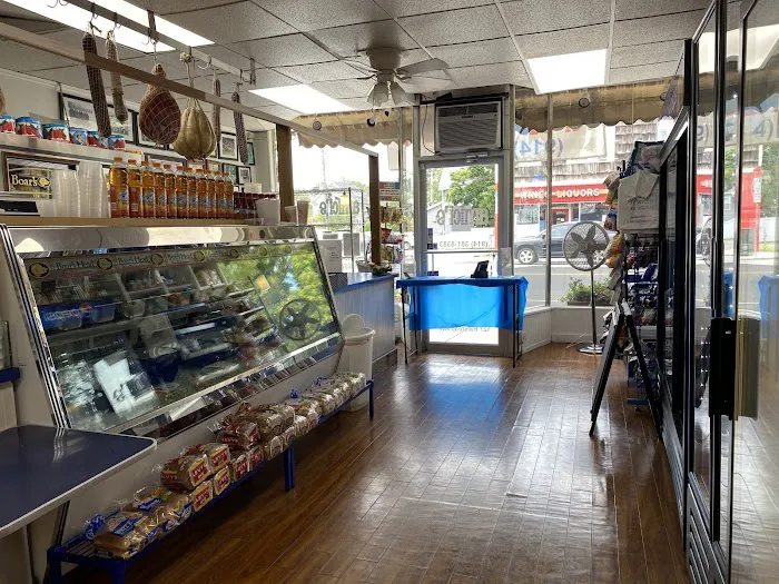 Amici's Deli Picture 10