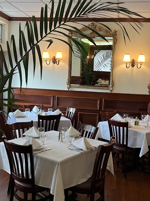 Piero's Restaurant Picture 9