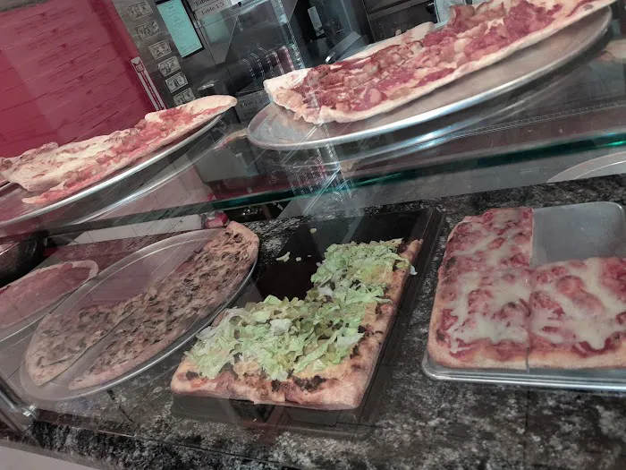 914 Pizza Picture 8