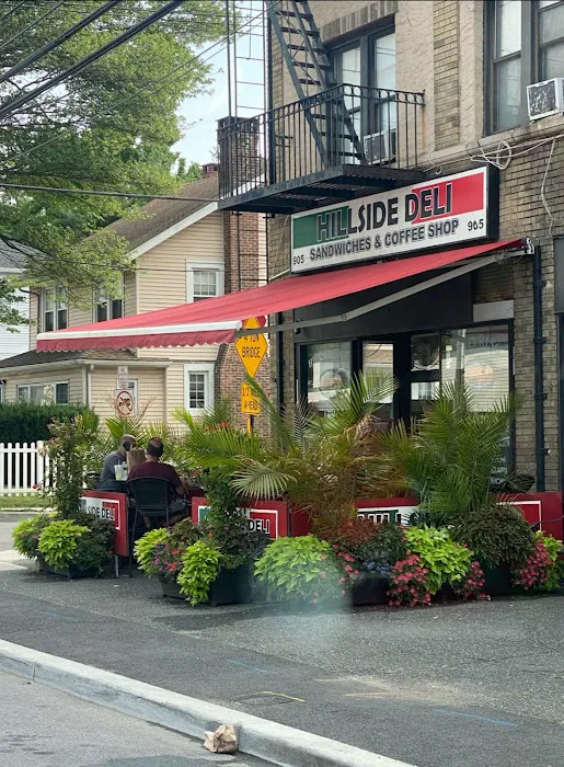 Hillside Deli Picture 6